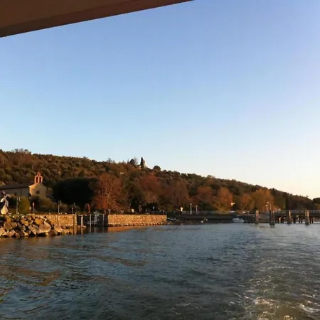 Elegant On Trasimeno *