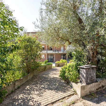 Elegant On Trasimeno Appartement